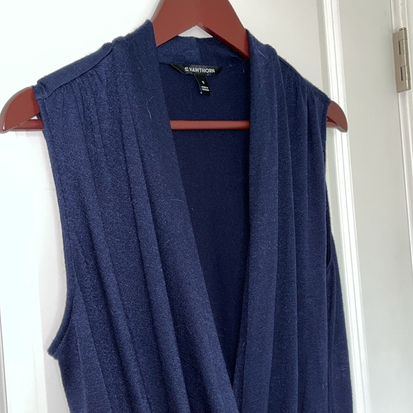 41 Hawthorn Navy Sleeveless Knit Top - Picture 2 of 7